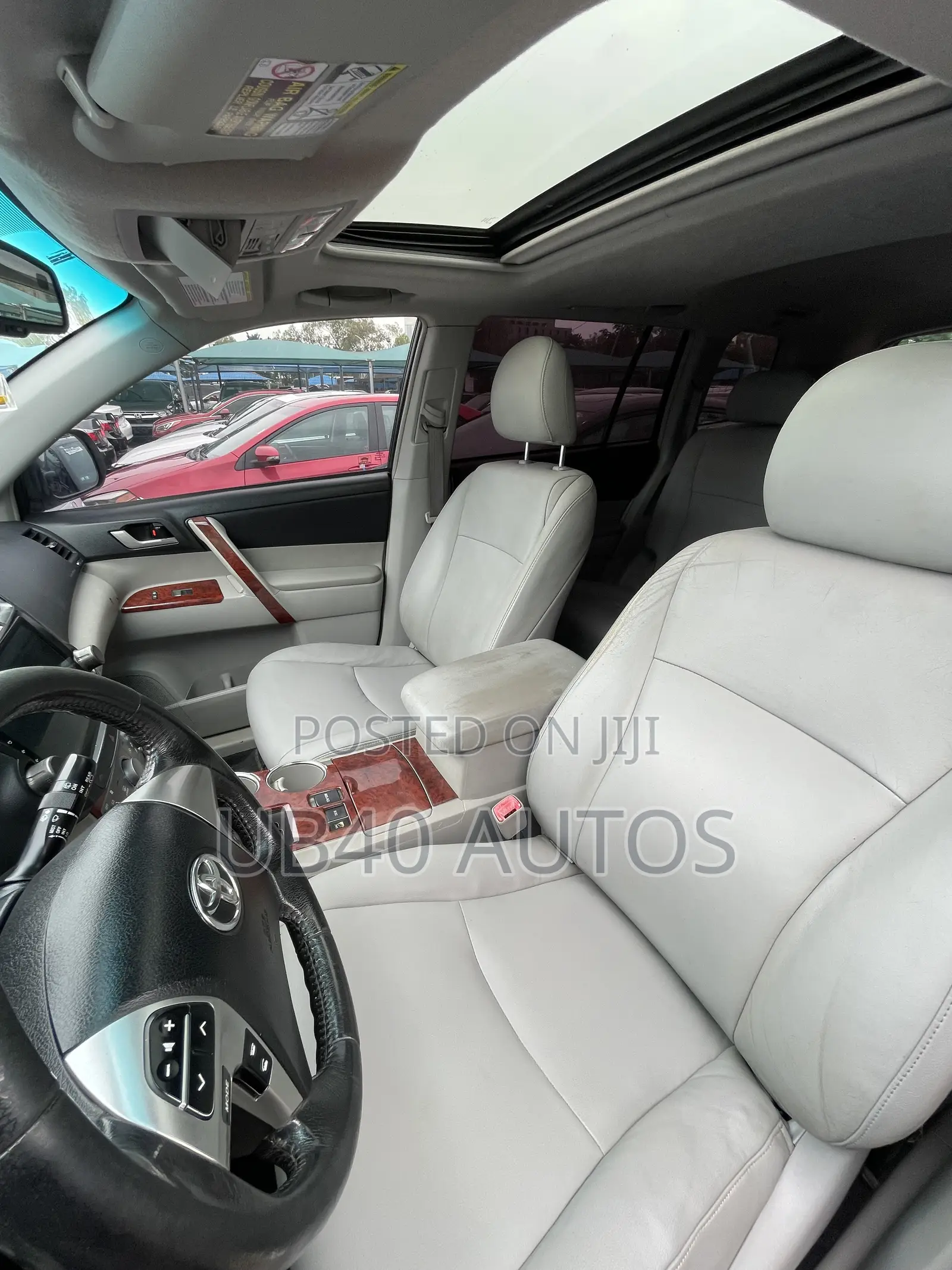 Toyota Highlander Limited 2012 White