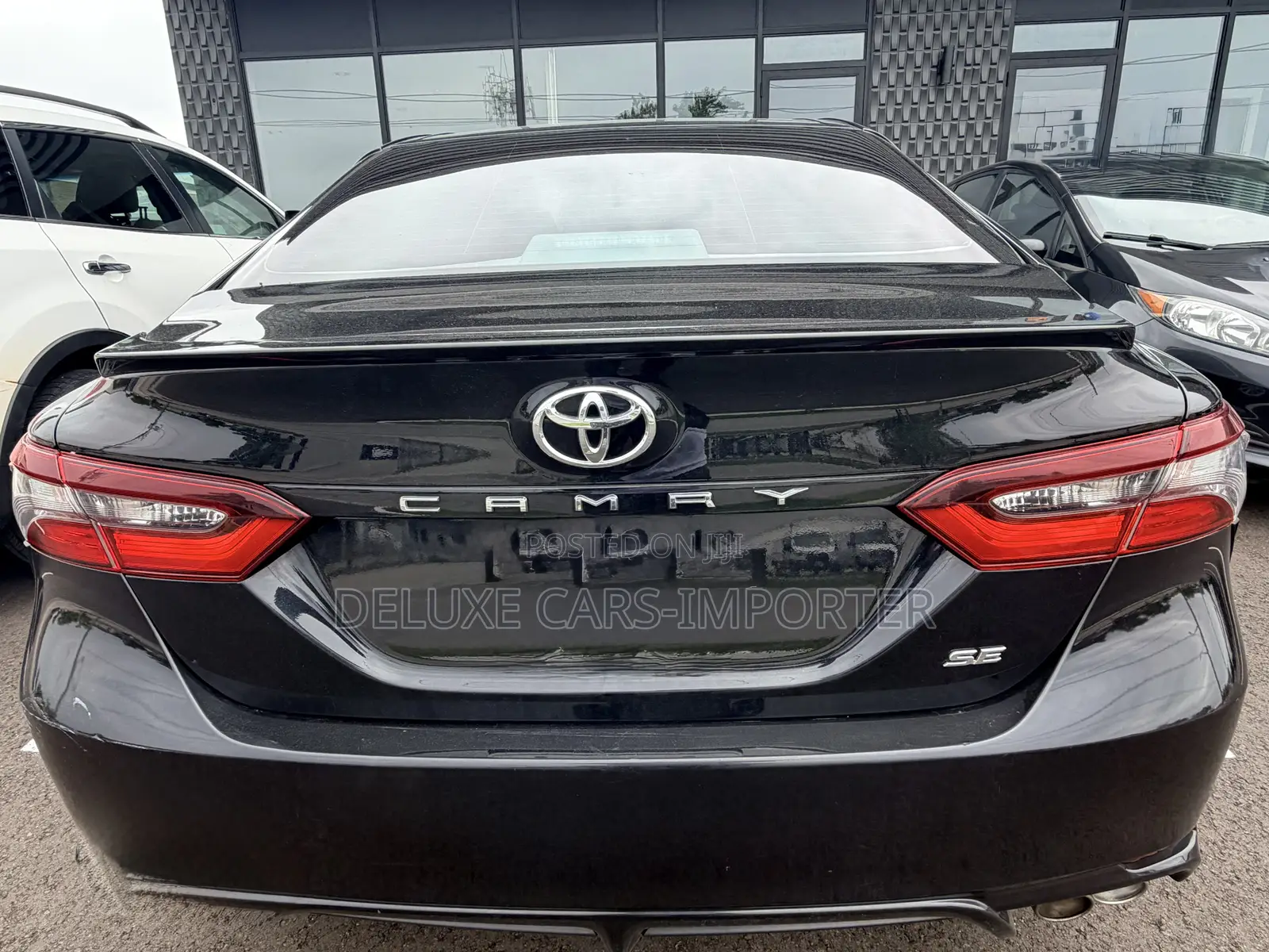 Toyota Camry SE Nightshade 2021 Black