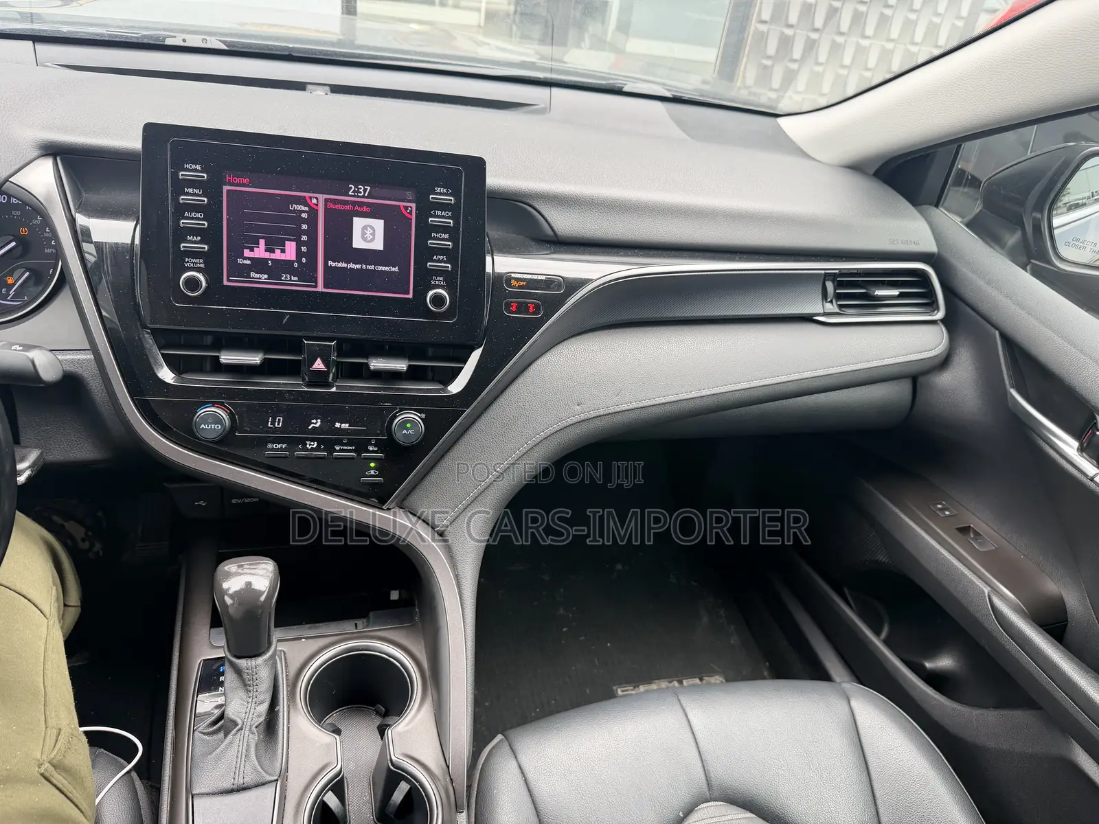 Toyota Camry SE Nightshade 2021 Black