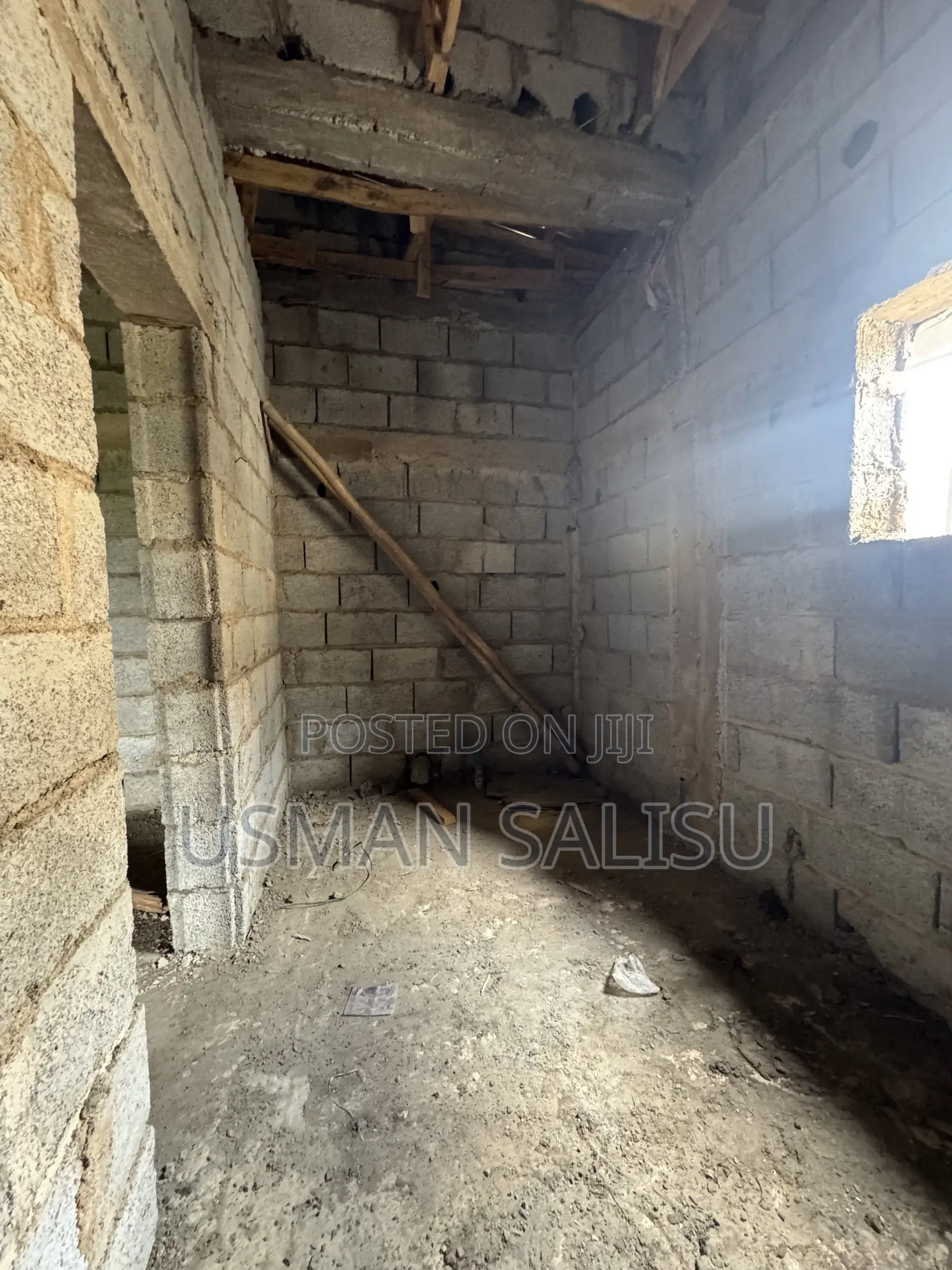5bdrm Duplex in Life Camp for sale