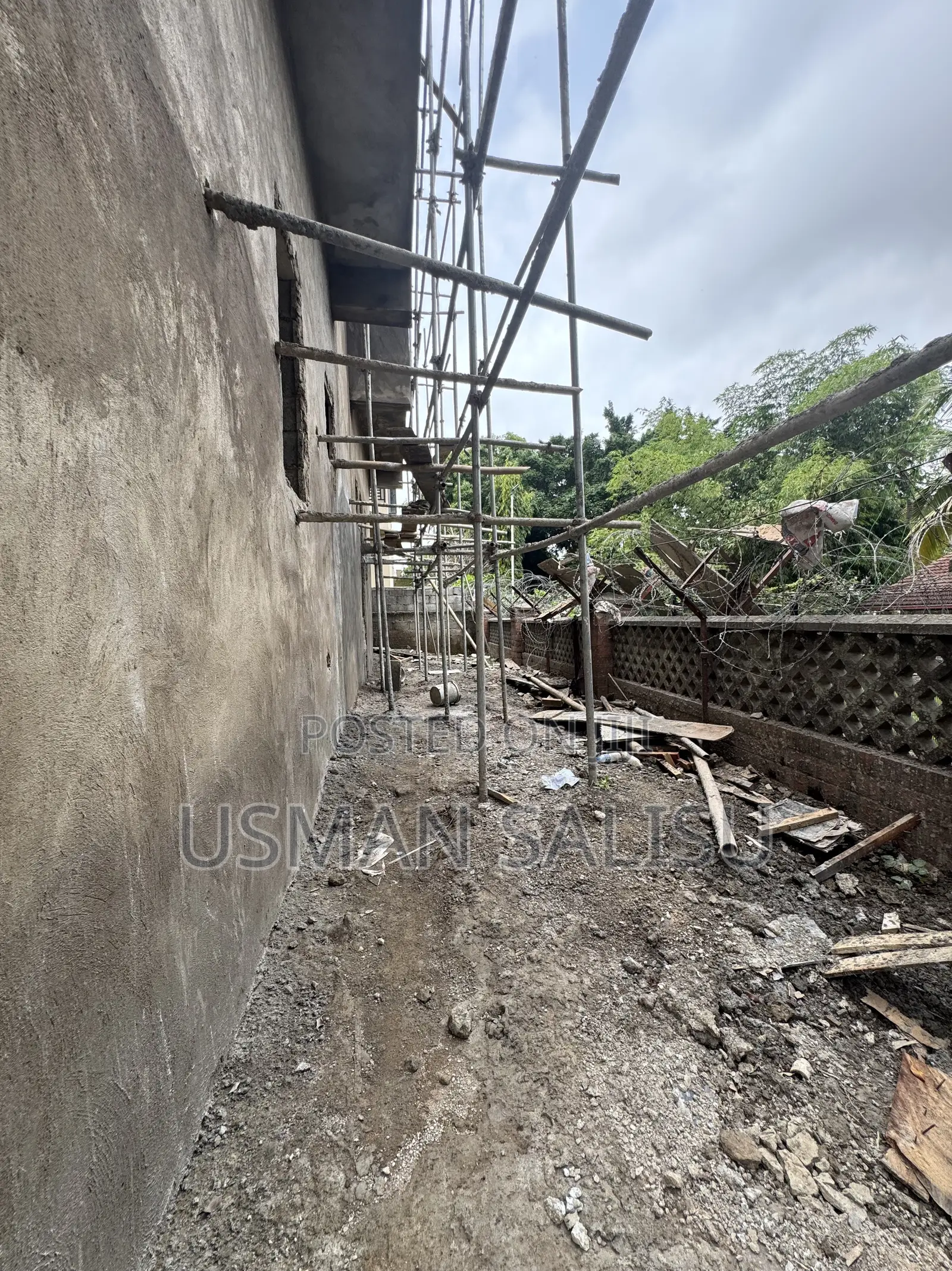 5bdrm Duplex in Life Camp for sale