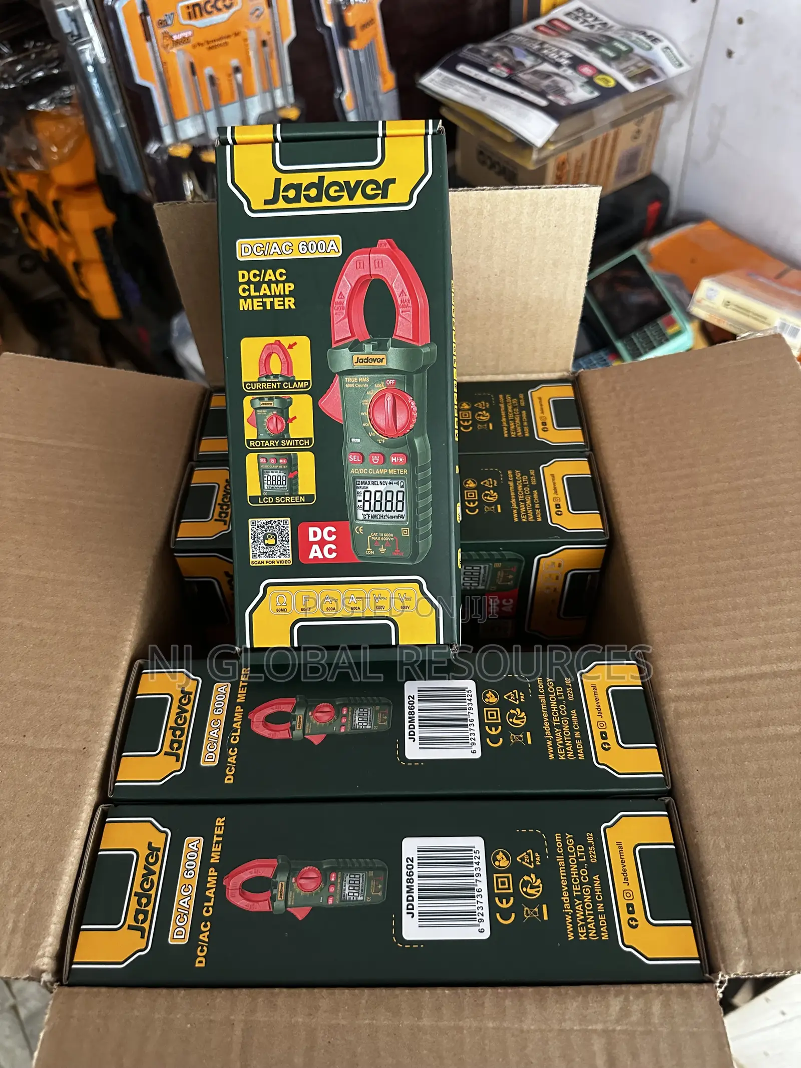 600a AC/Dc Clamp Meter Jadever