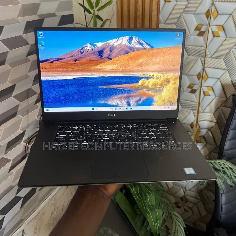 Laptop Dell Precision 5540 16GB Intel Core i9 SSD 512GB