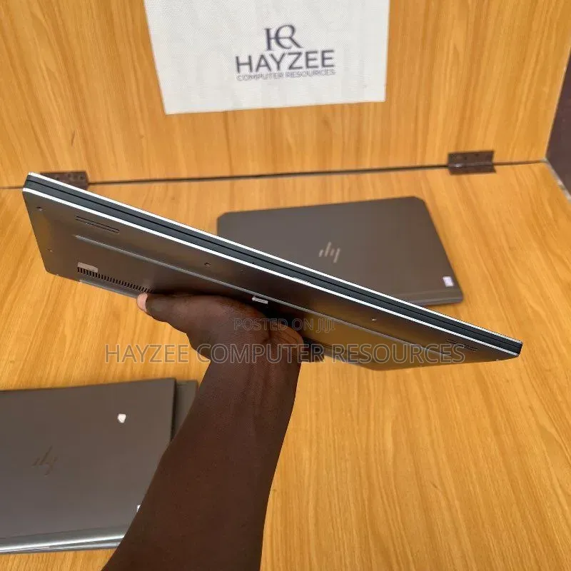 Laptop Dell Precision 5540 16GB Intel Core i9 SSD 512GB