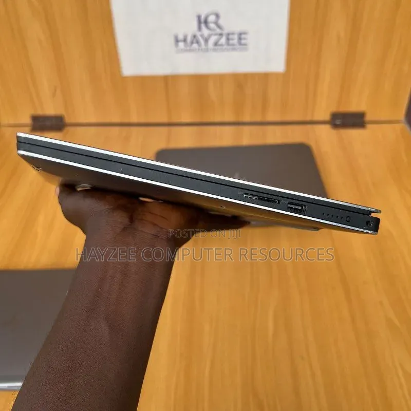 Laptop Dell Precision 5540 16GB Intel Core i9 SSD 512GB
