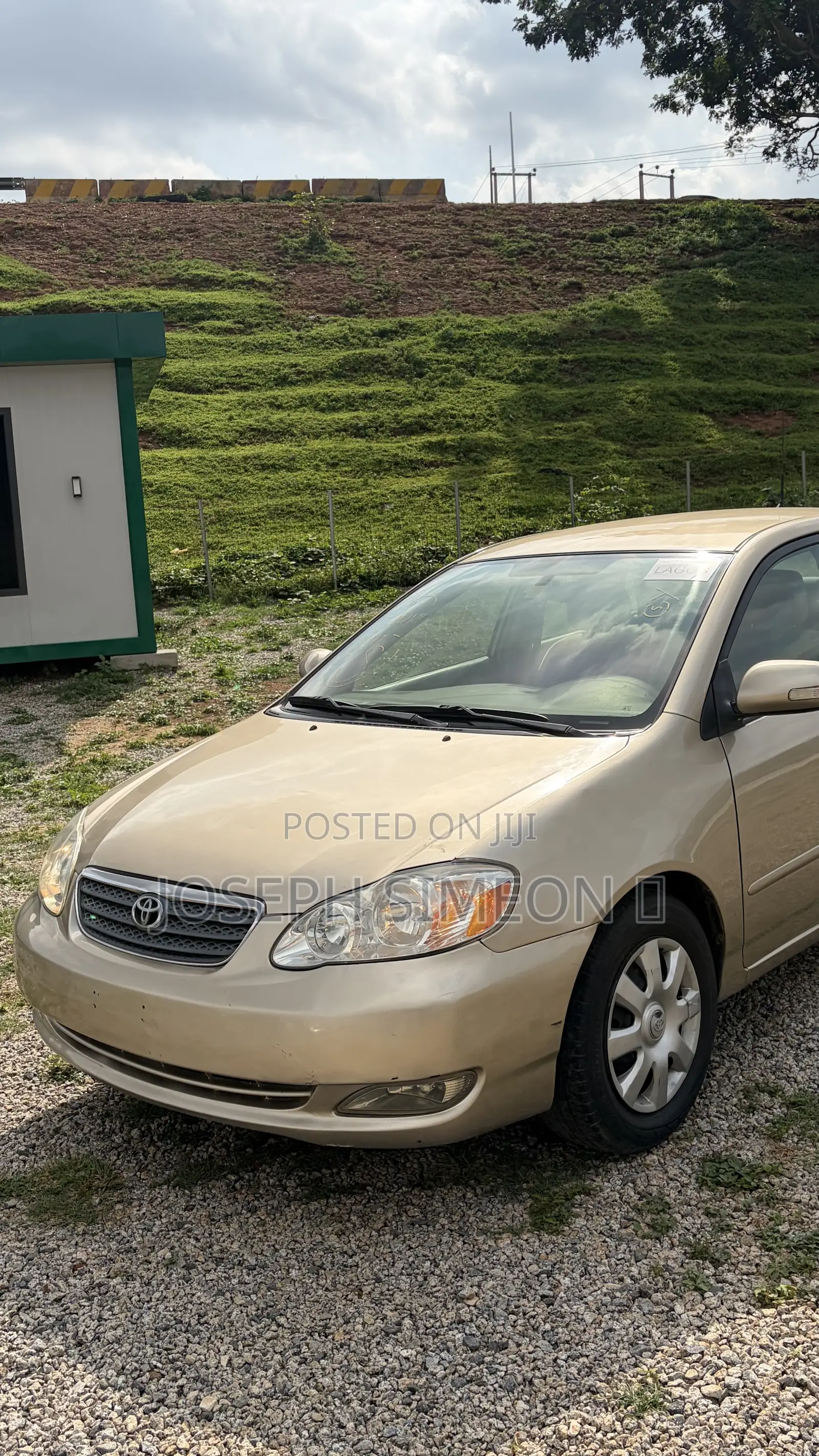 Toyota Corolla 2007 Gold