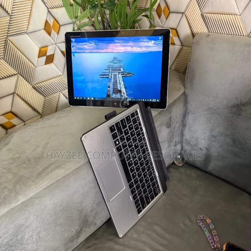Laptop HP Elite X2 1012 G2 8GB Intel Core i7 SSD 256GB