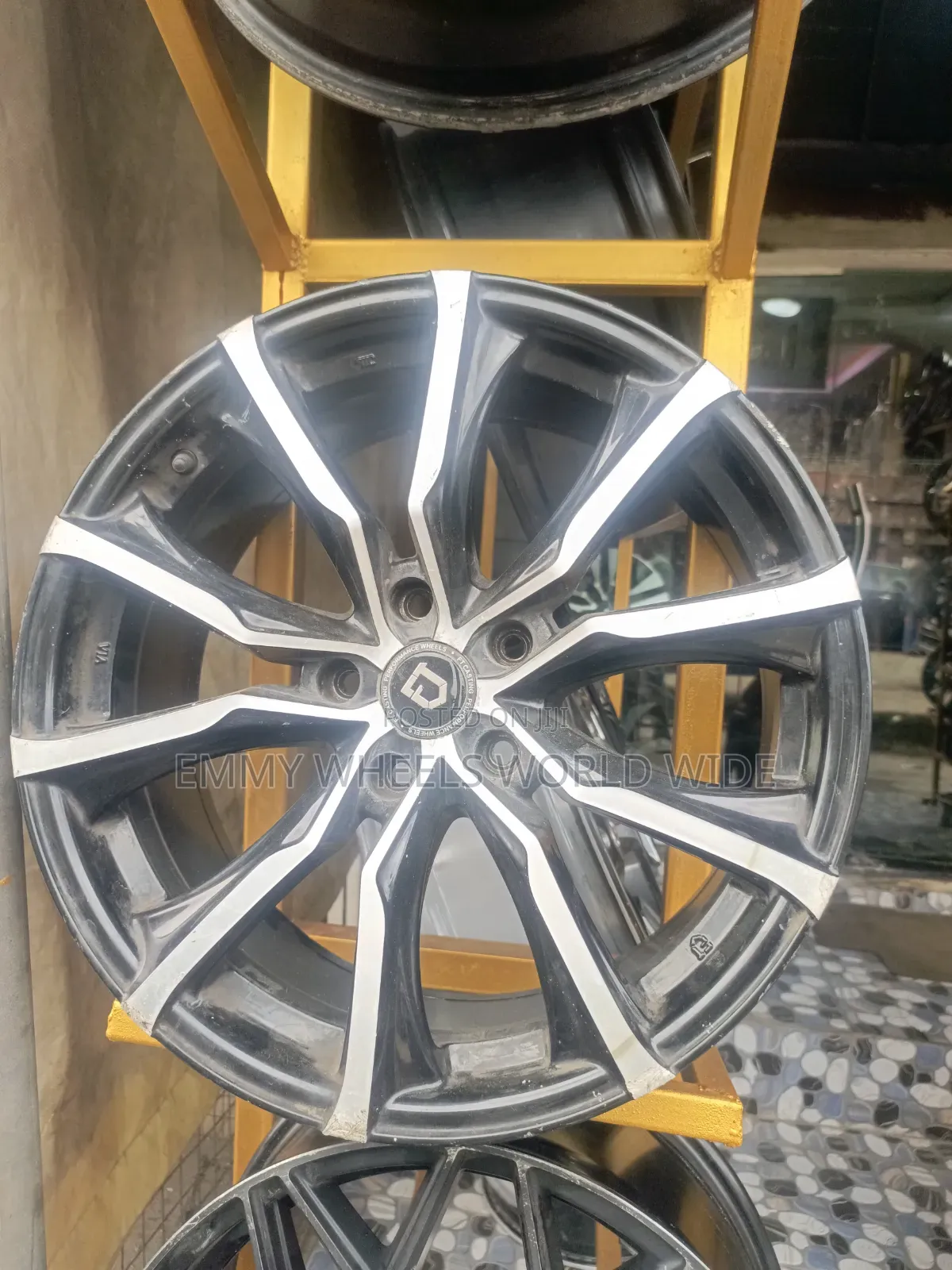 18inches for Universal Deaign in Style Original