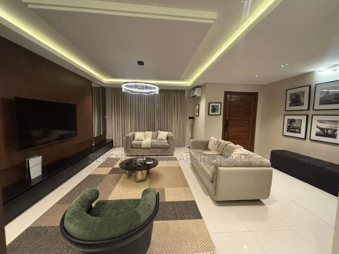Luxury 3bedroom Apartment With Swimming Pool