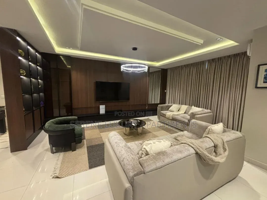 Luxury 3bedroom Apartment With Swimming Pool