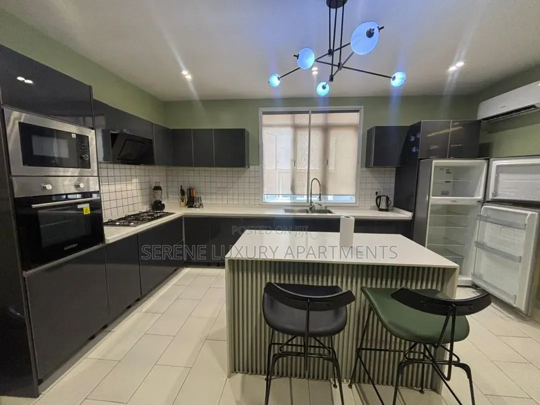 Luxury 3bedroom Apartment With Swimming Pool