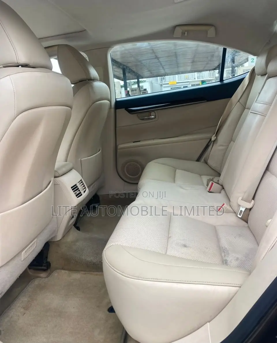 Lexus ES 350 FWD 2013 Brown
