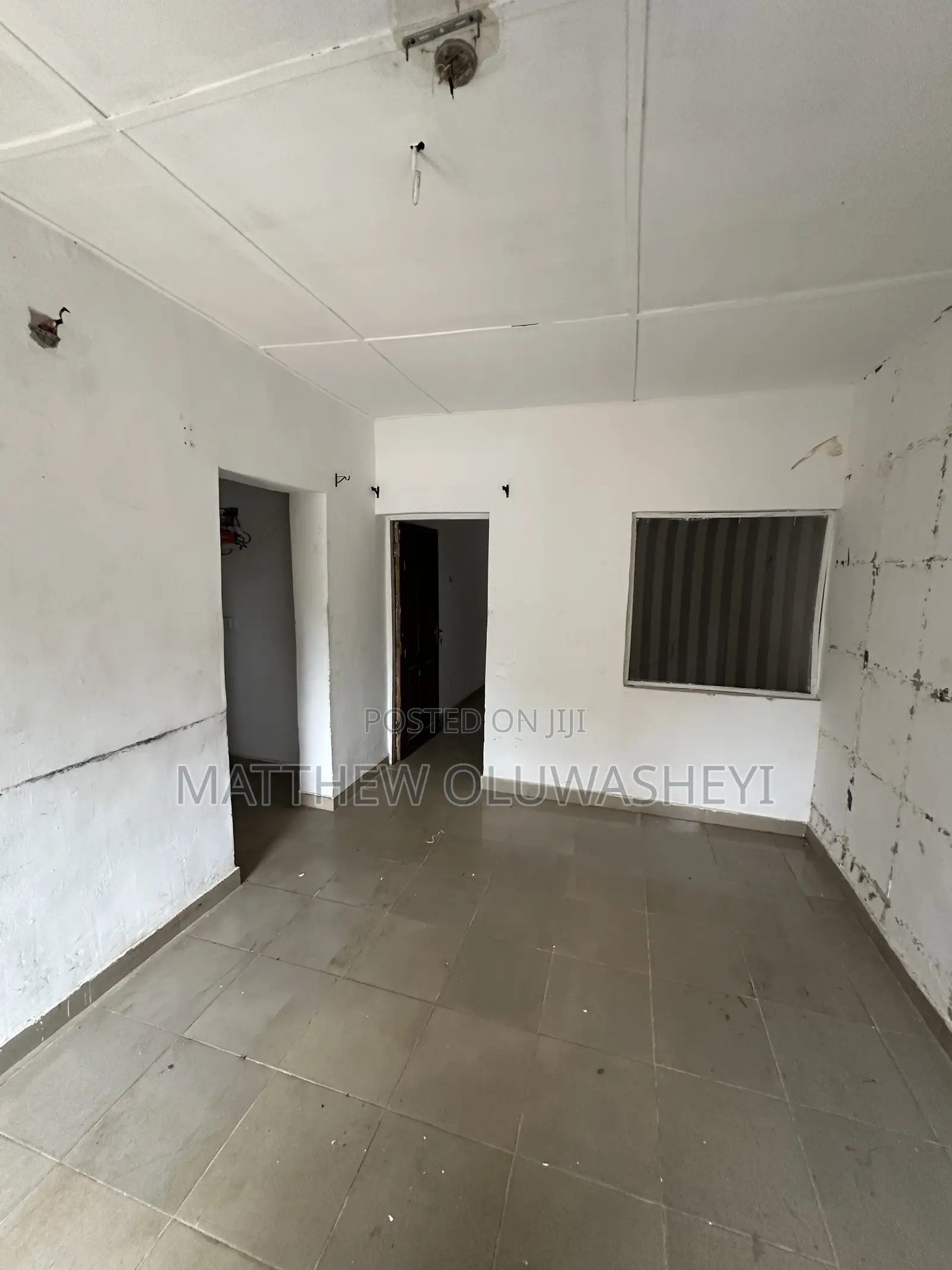 Mini Flat in Poultry Oyinbo Ayobo for rent