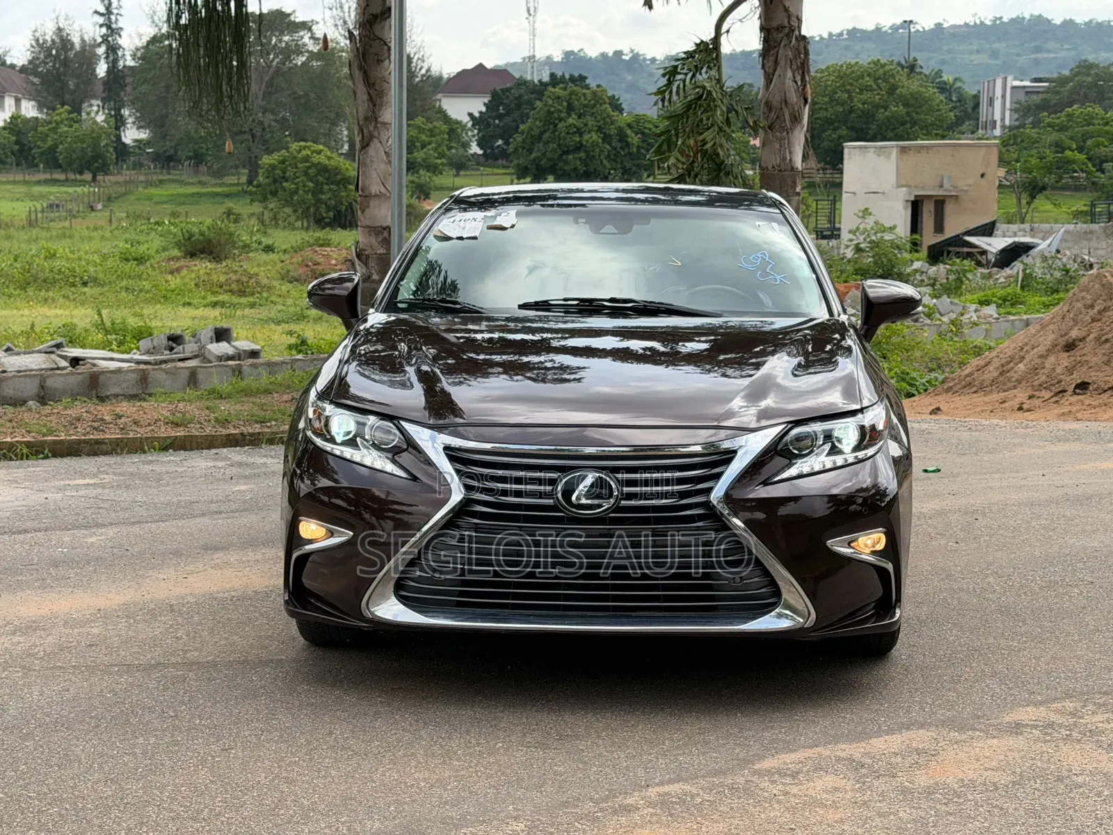 Lexus ES 2016 Maroon