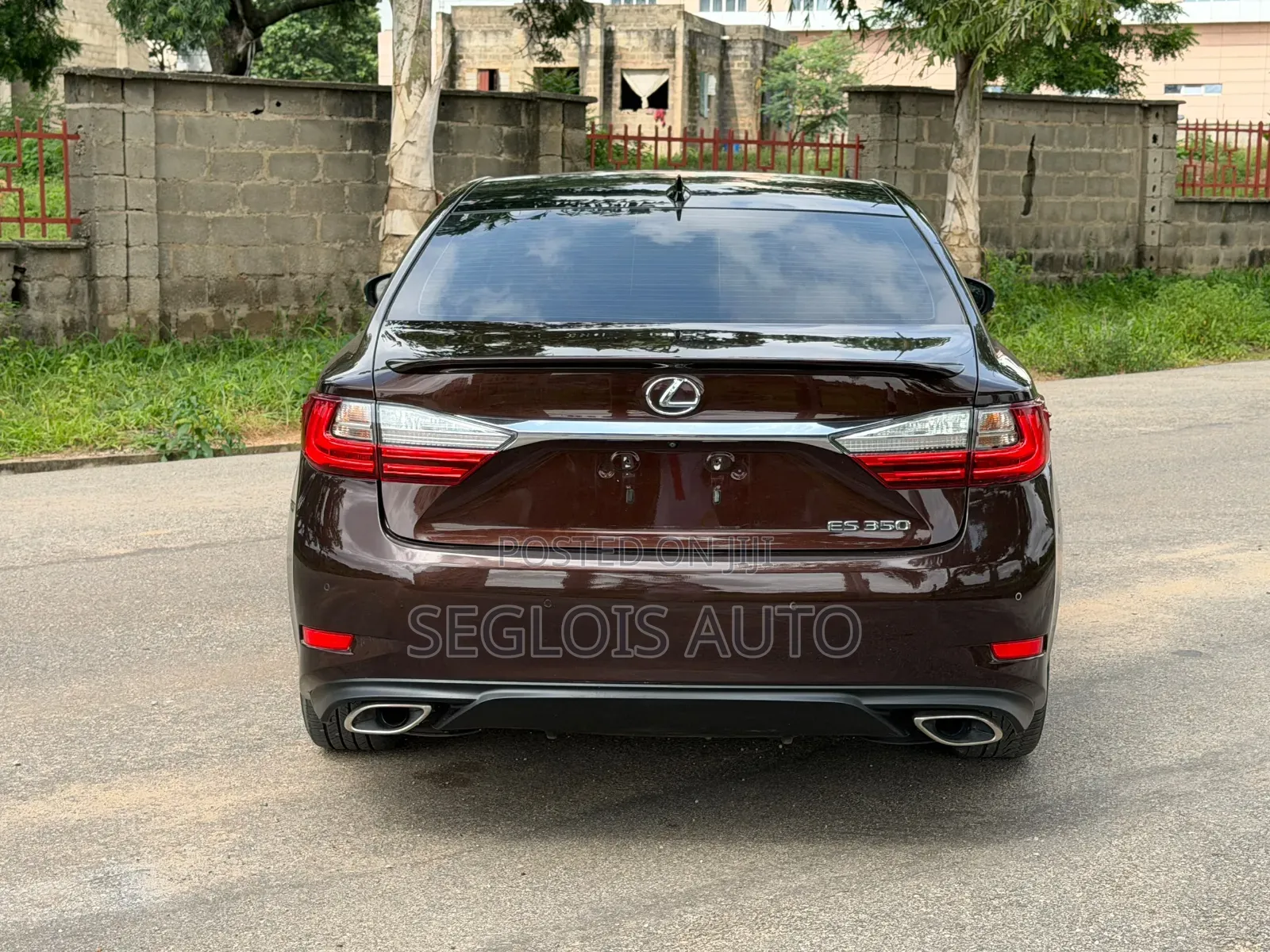 Lexus ES 2016 Maroon
