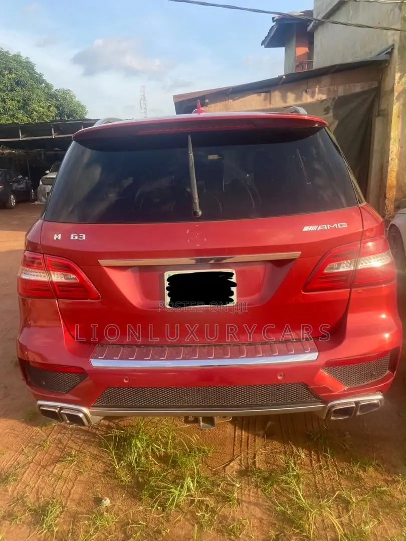 Mercedes-Benz M Class 2013 Red