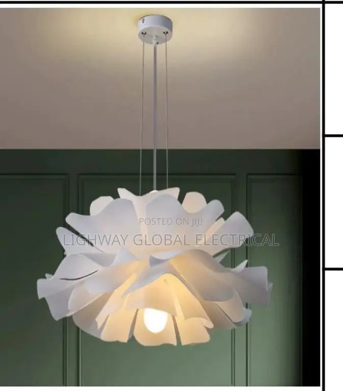 Retro Art Creative Acrylic Flower Cream Led Pendant Light