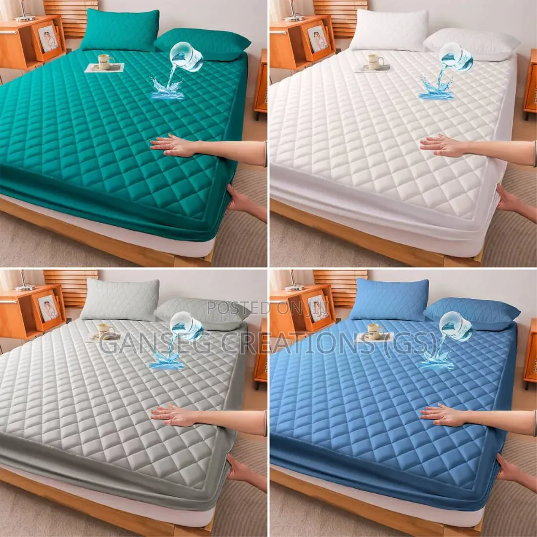 Premium Waterproof Quilted Mattress Protector - All Bed Sizes