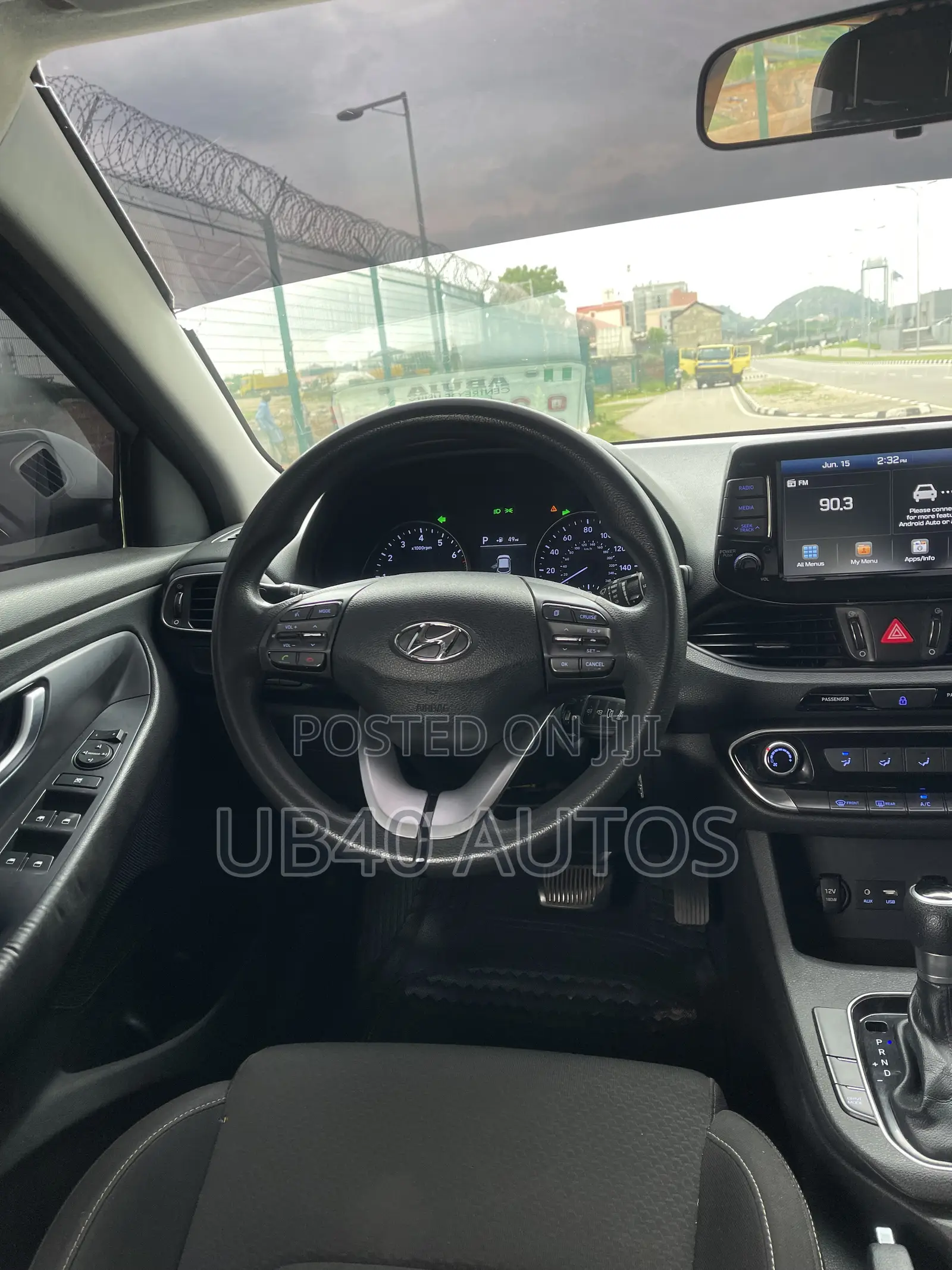Hyundai Elantra Limited 2018 White