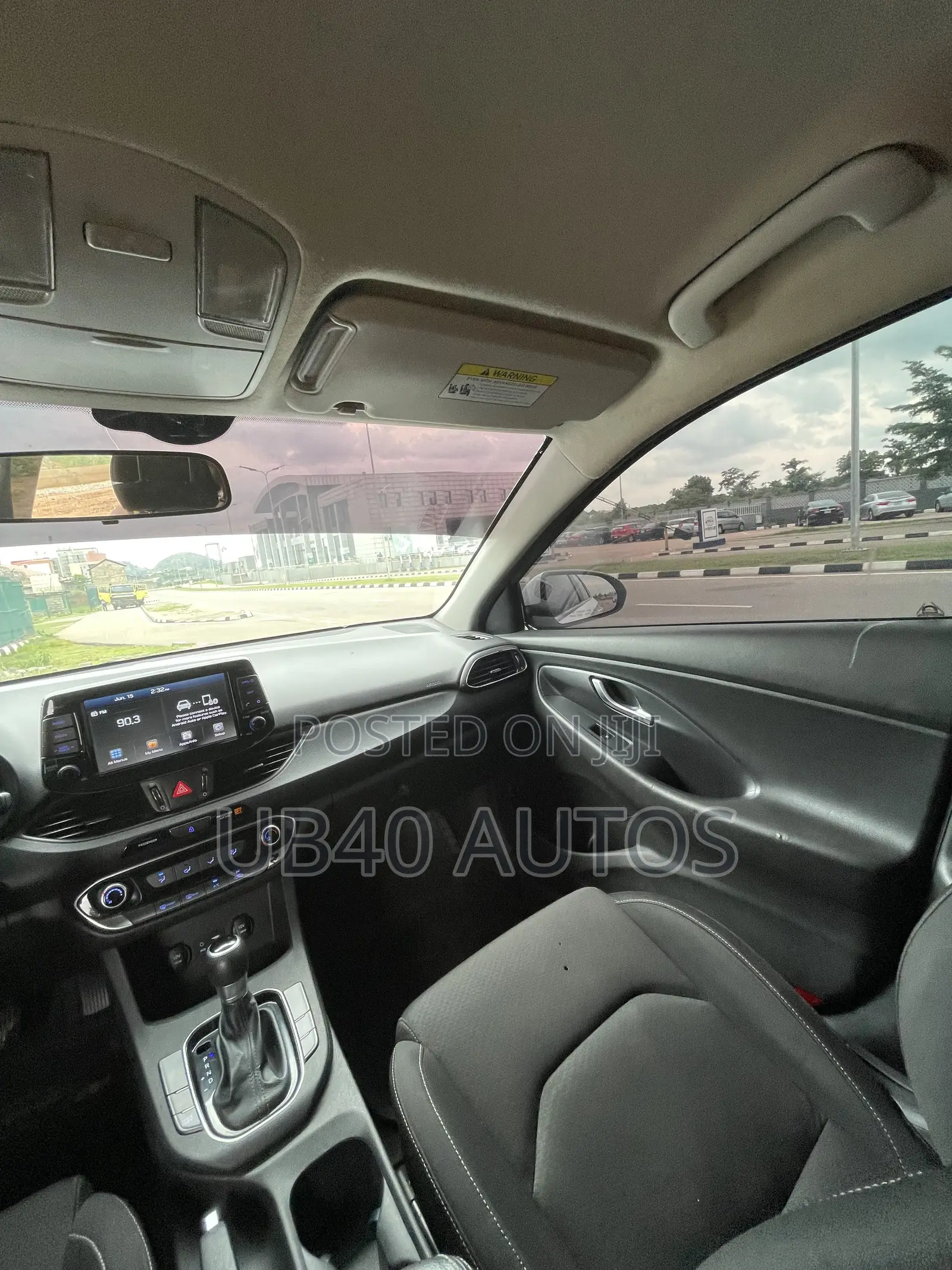 Hyundai Elantra Limited 2018 White