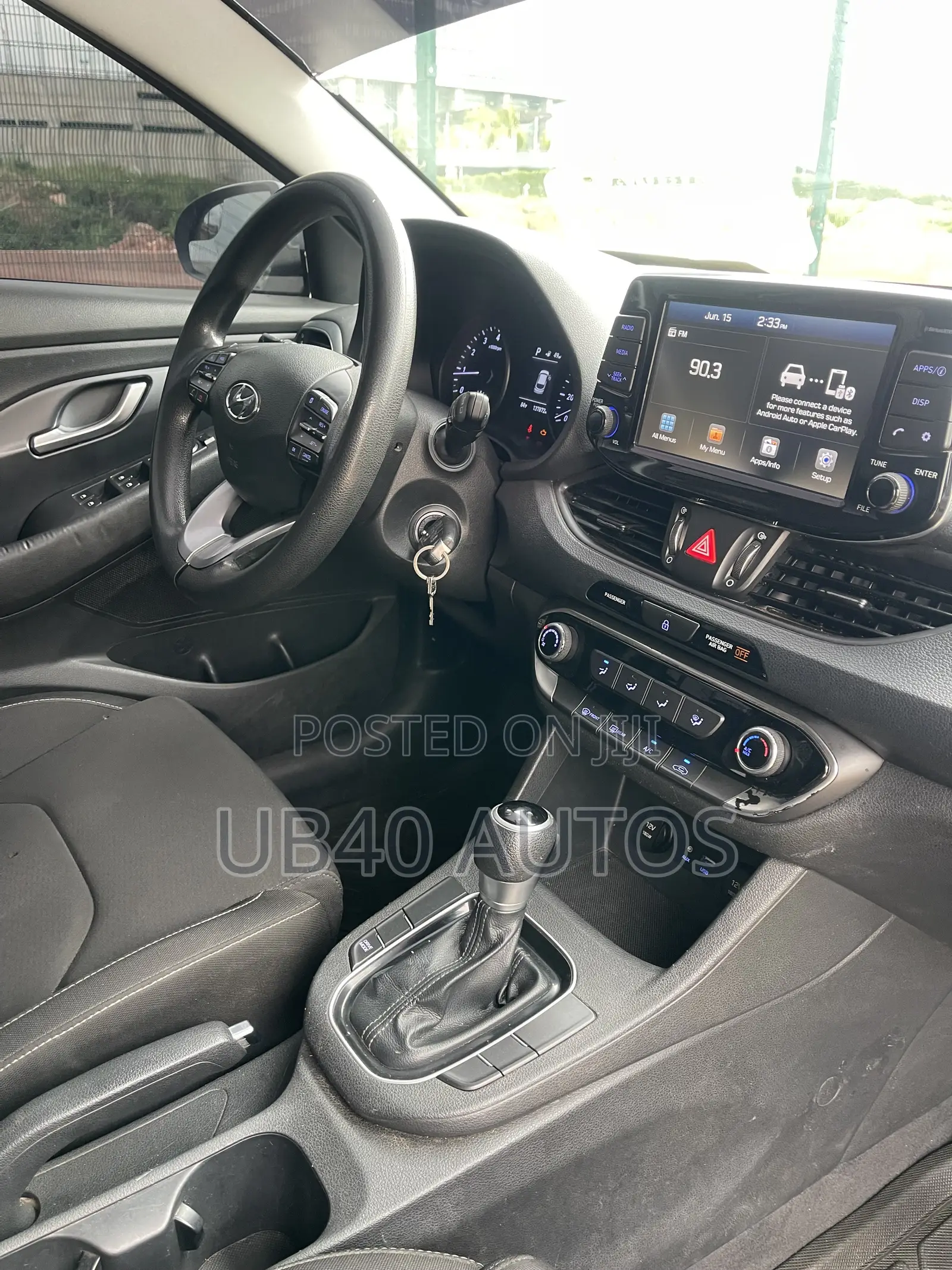 Hyundai Elantra Limited 2018 White