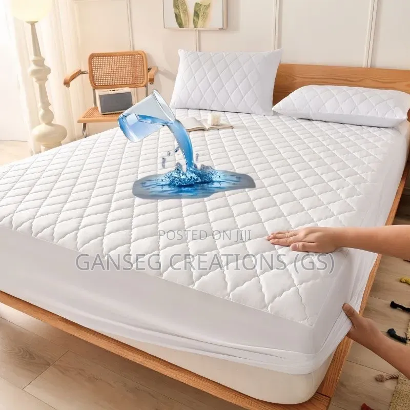Premium Waterproof Quilted Mattress Protector - All Bed Sizes