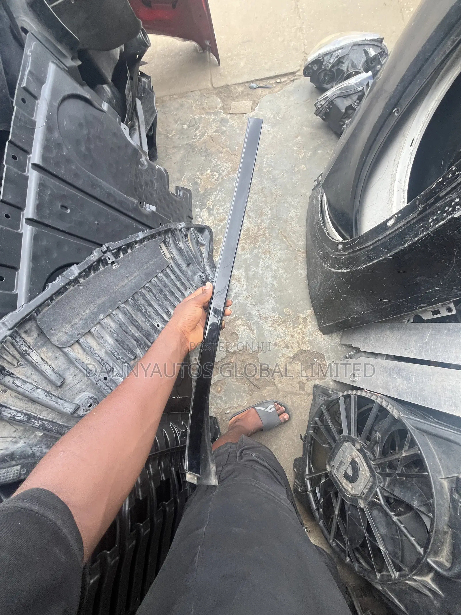 Windscreen Chrome for GLK 350, C300, W204