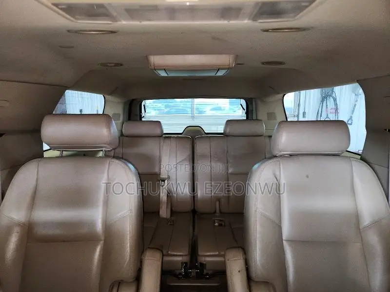 Cadillac Escalade 2010 Black