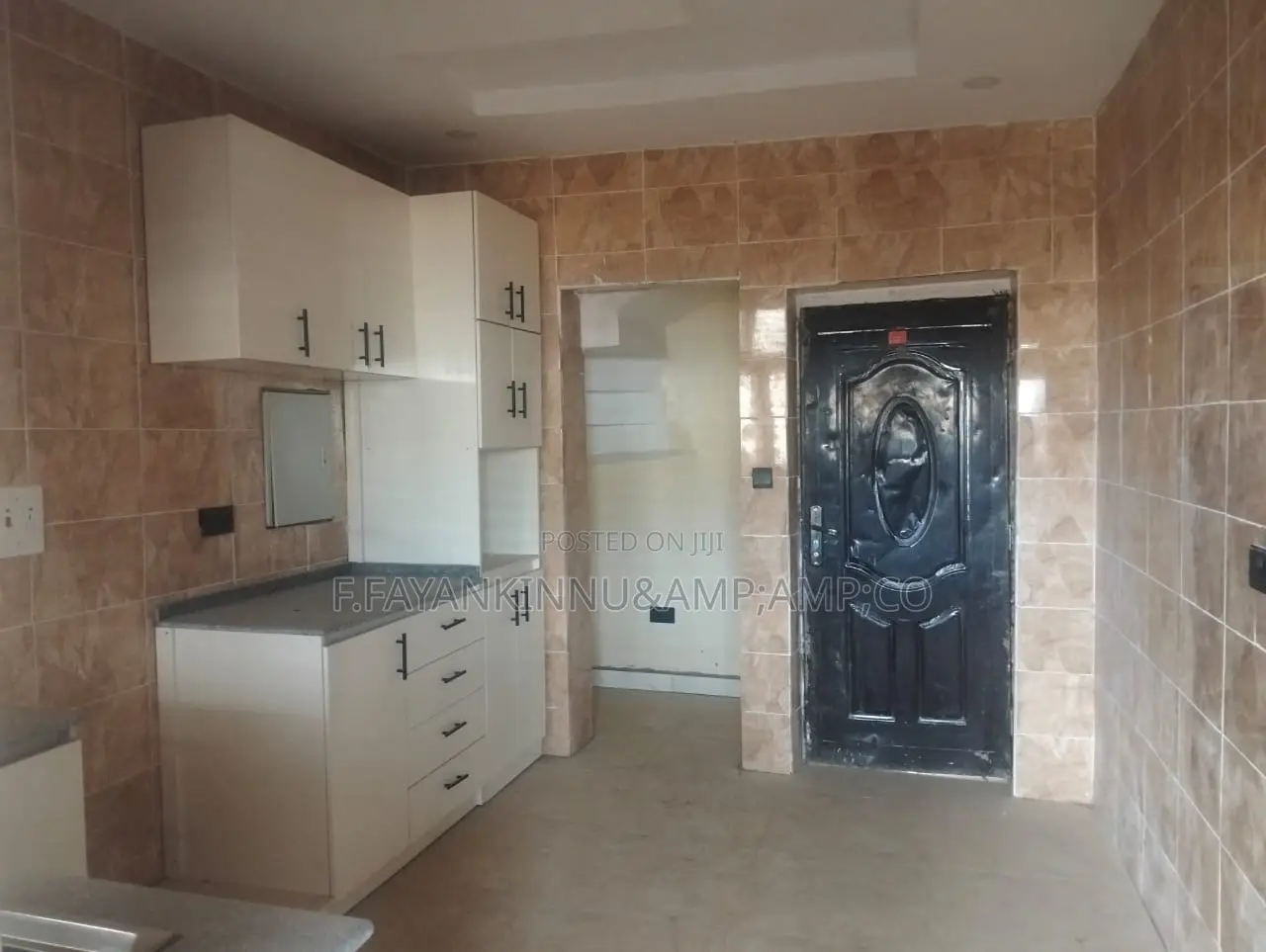 4bdrm Duplex in Brains And Harmers, Life Camp for rent