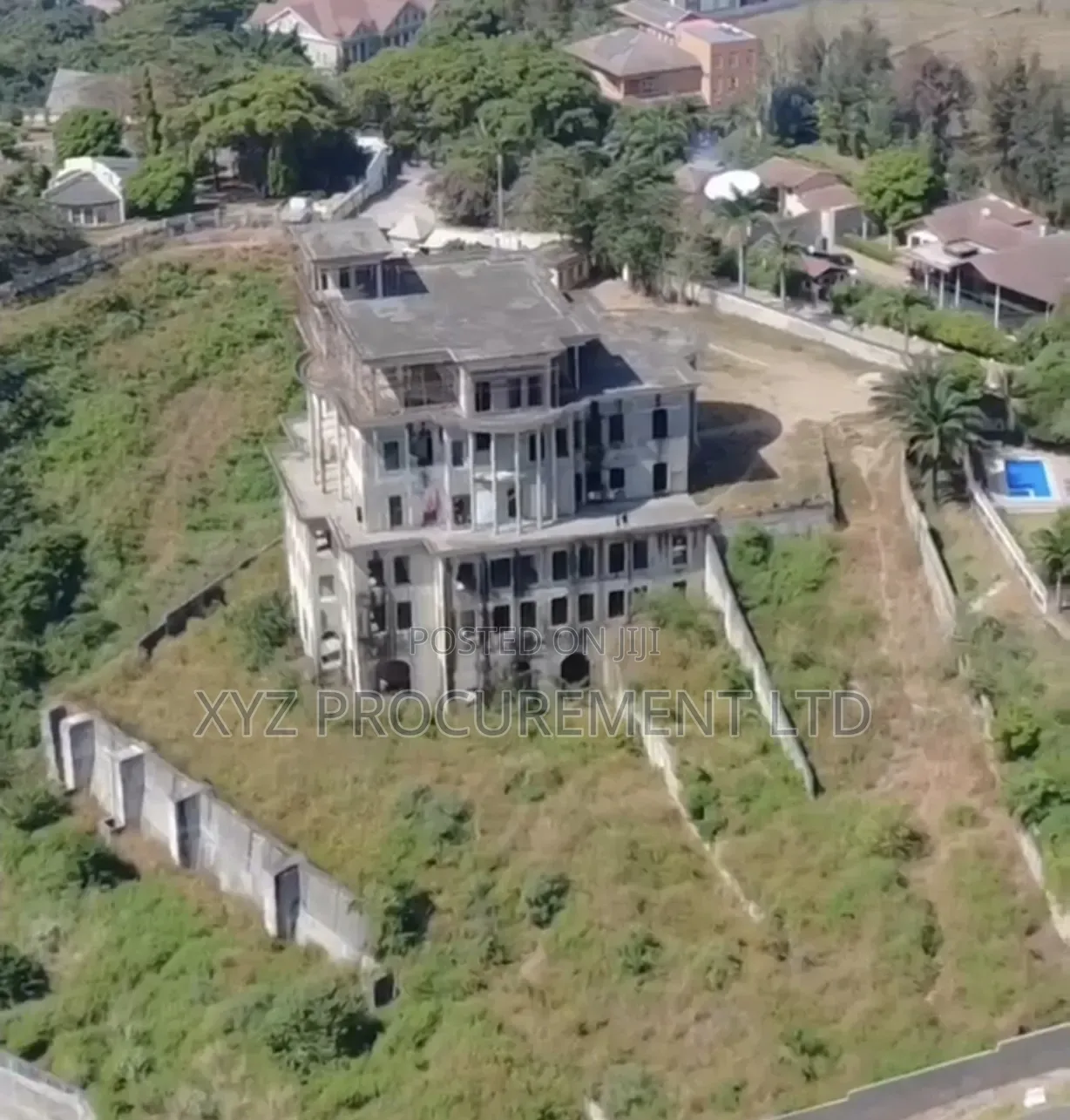 20bdrm Mansion in Maitama for sale