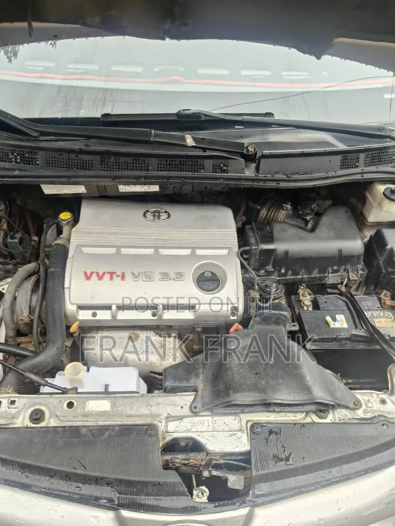 Toyota Sienna 2006 Silver