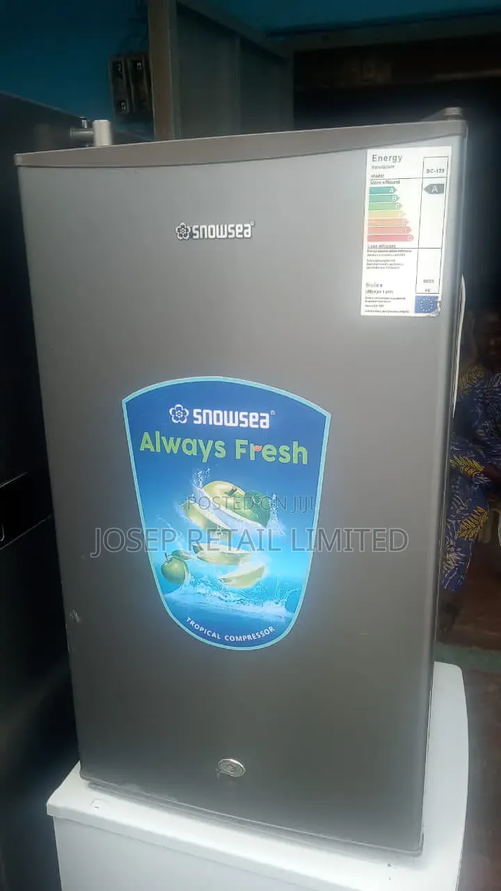 Snowsea Table Top 100l Fridge Freezer