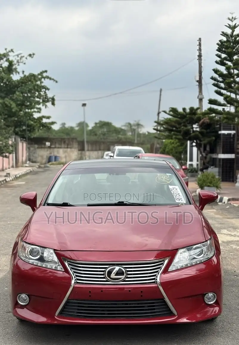 Lexus ES 350 FWD 2014 Red