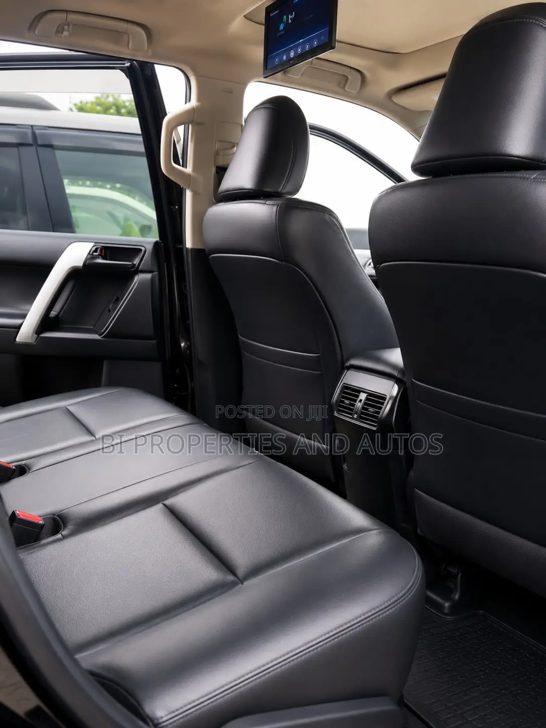 Toyota Land Cruiser Prado 2023 Black