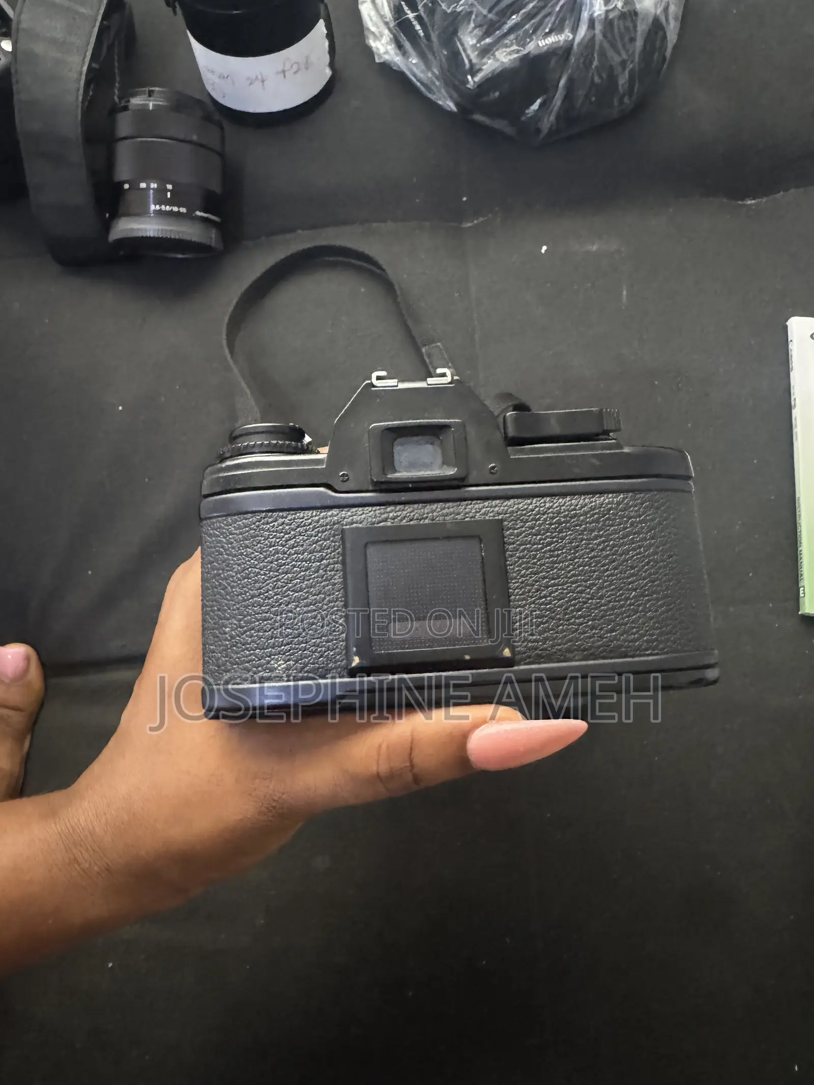 Used Nikon M90