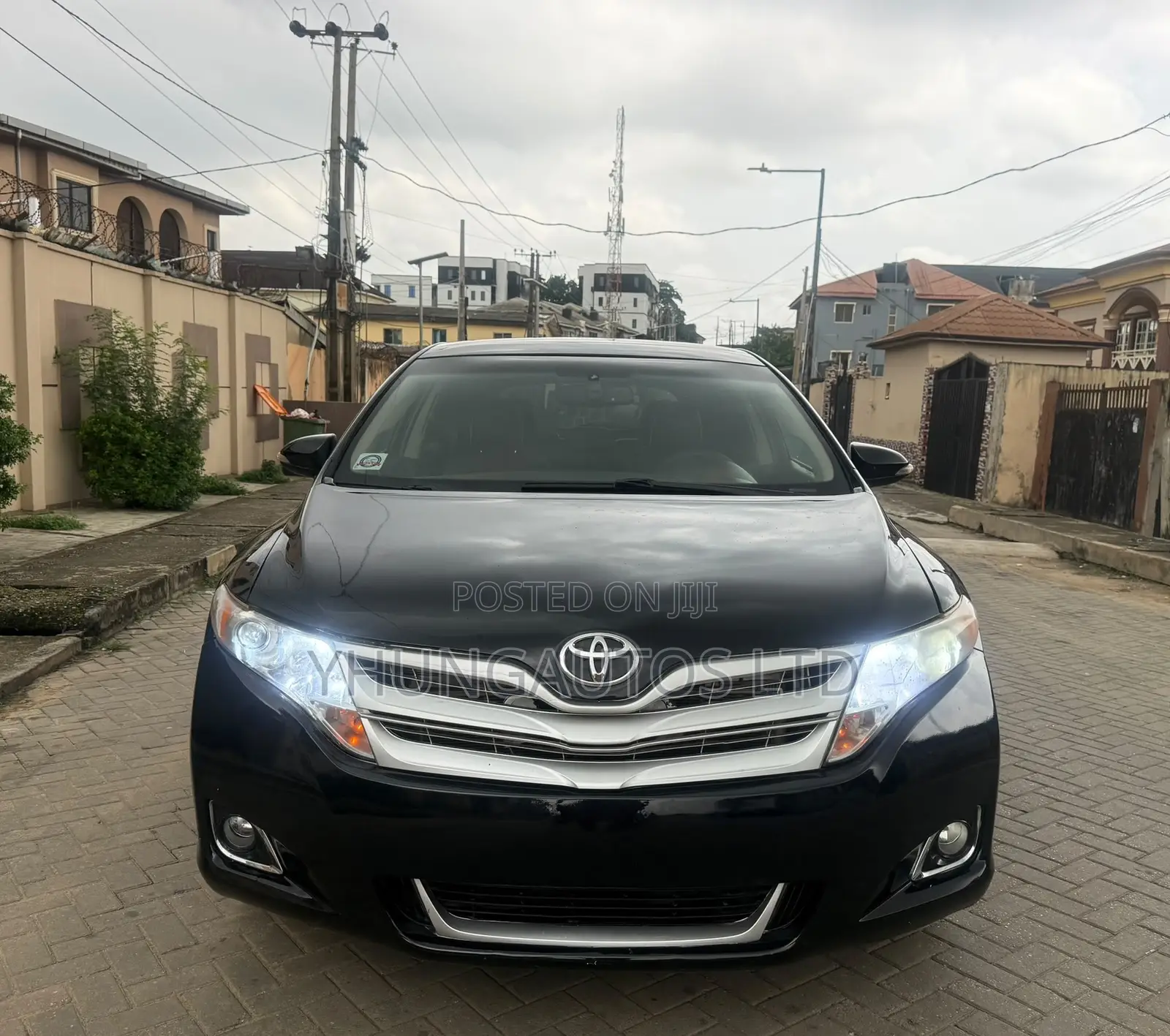 Toyota Venza Limited AWD V6 2013 Black