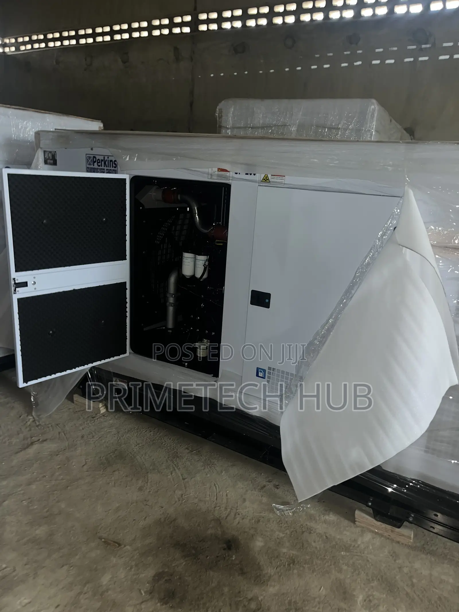 Industrial 200kva Perkins Generator (Soundproof)