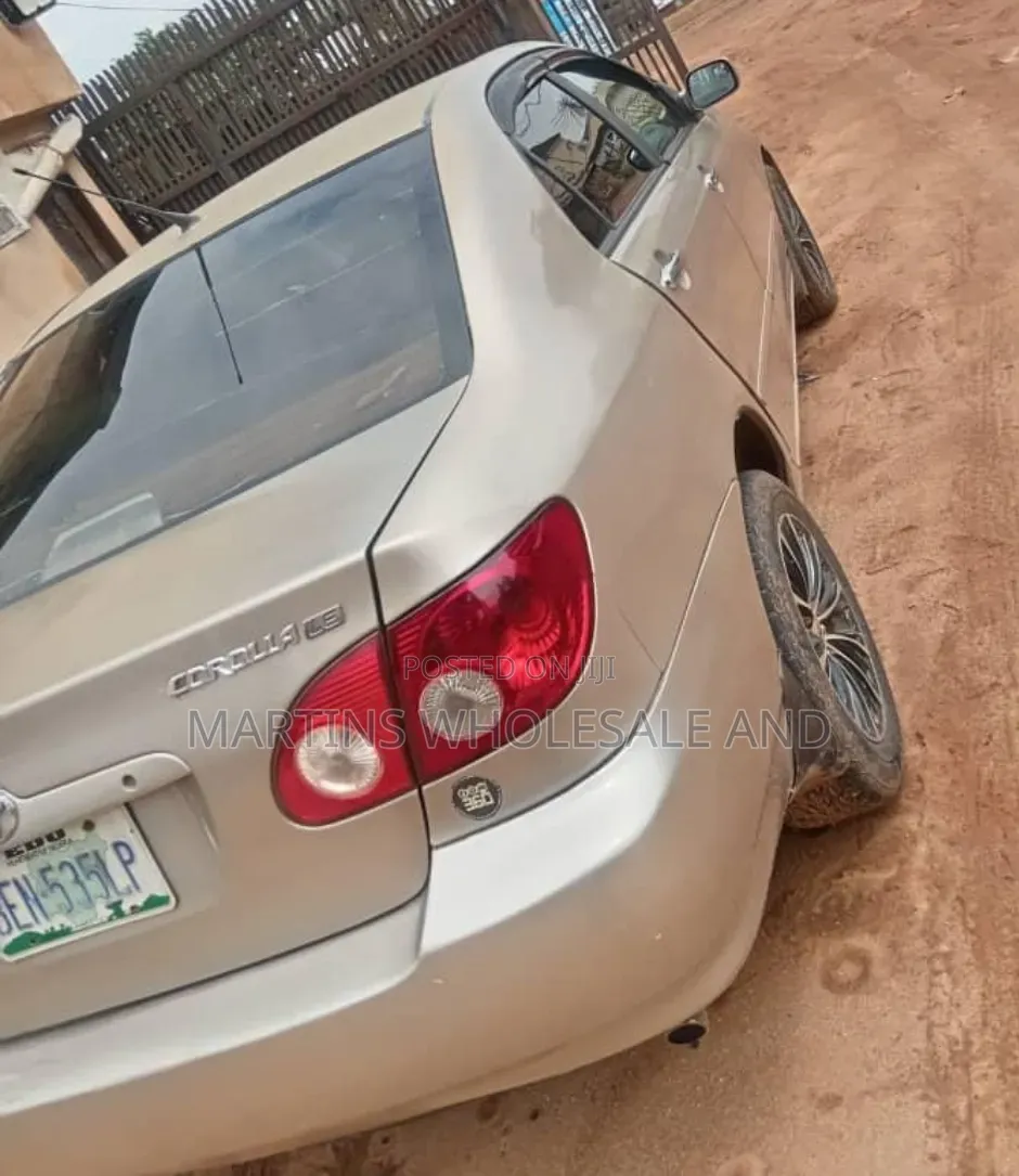 Toyota Corolla 2005