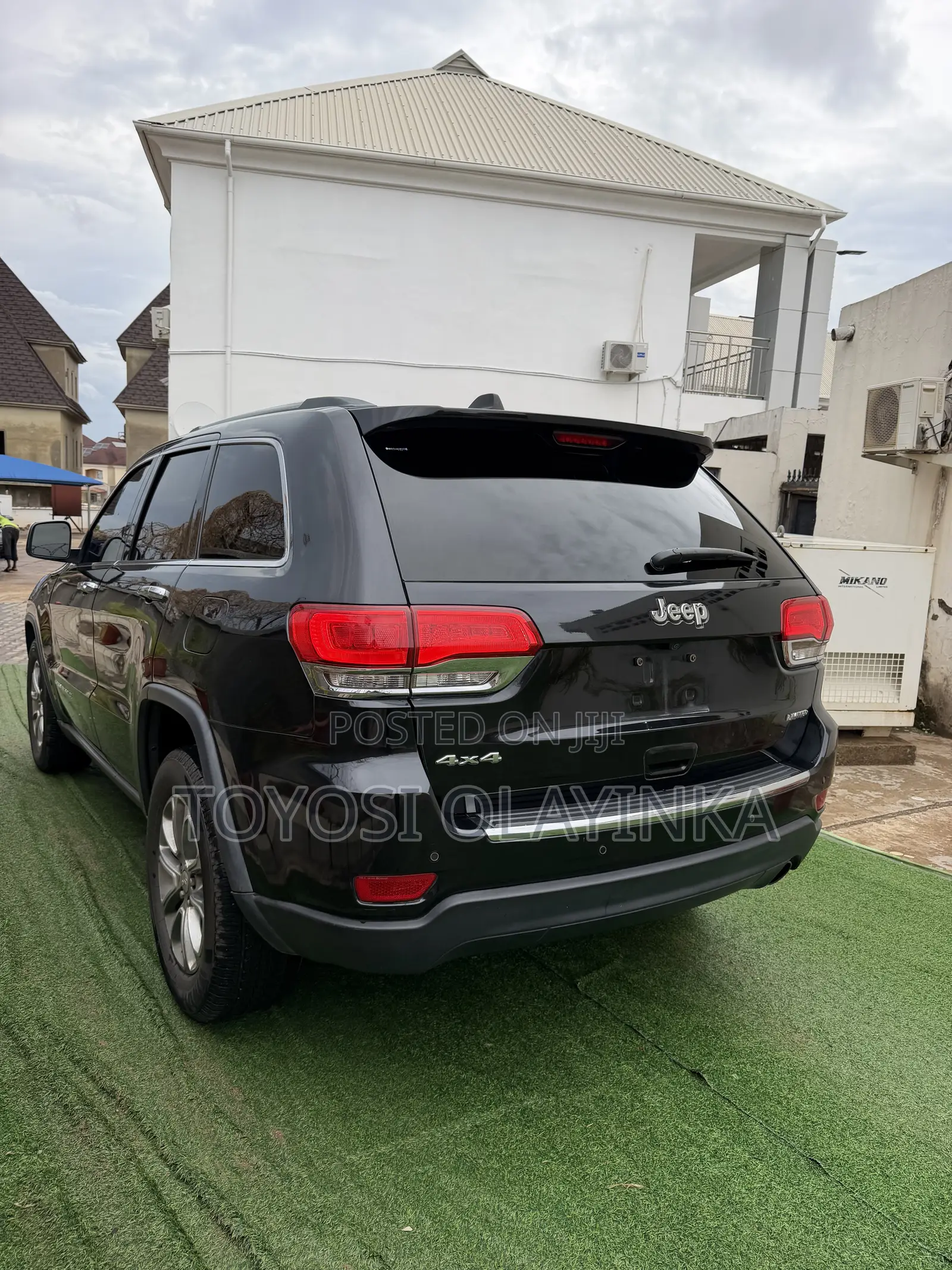 Jeep Grand Cherokee Limited 4dr 4x4 2017 Black