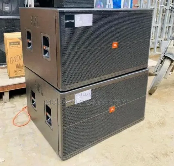 JBL Srx728s Professional Dual 18-Inch Passive Double Subwoofers.