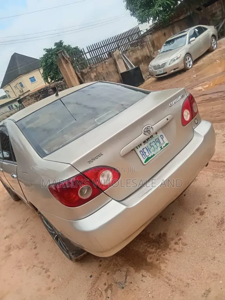 Toyota Corolla 05 Numbered