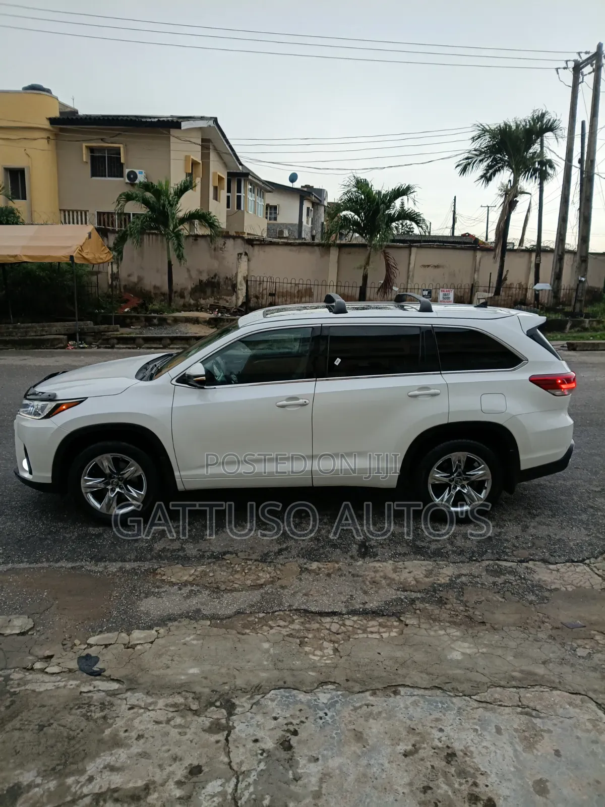 Toyota Highlander Limited 4x4 V6 (3.5L 6cyl 8A) 2018 White