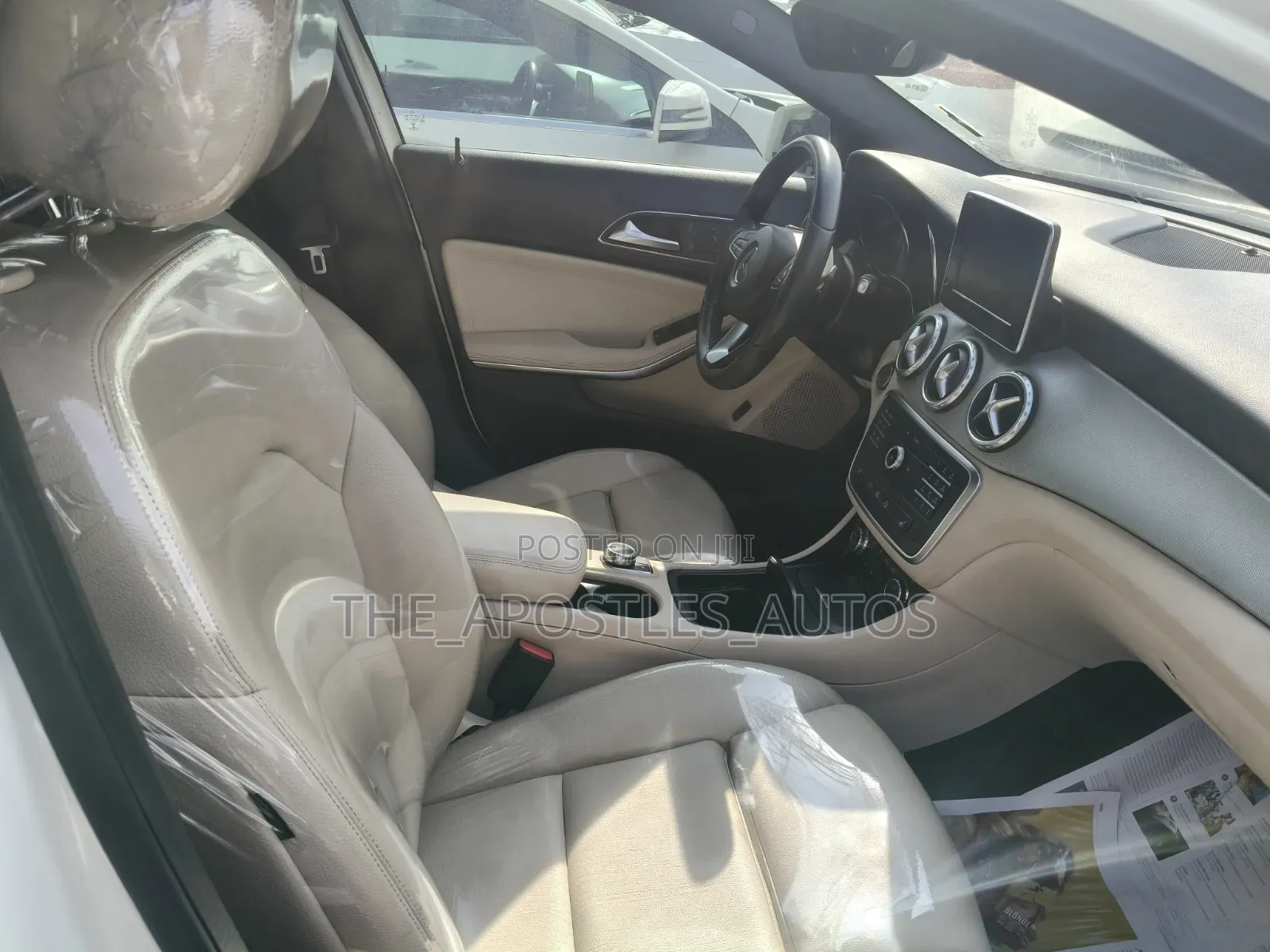 Mercedes-Benz GLA 250 2016 White