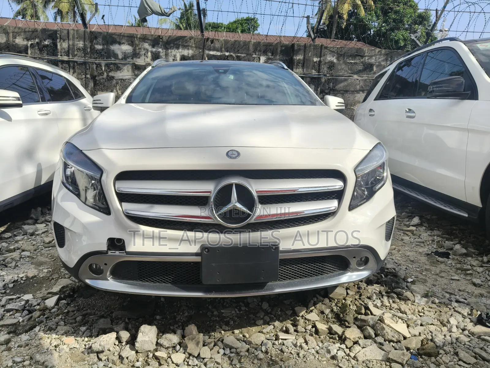 Mercedes-Benz GLA 250 2017 Off white