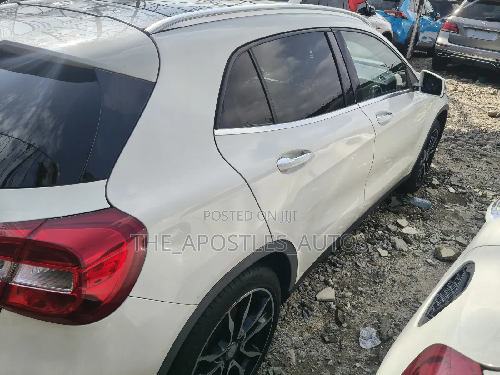 Mercedes-Benz GLA 250 2017 Off white