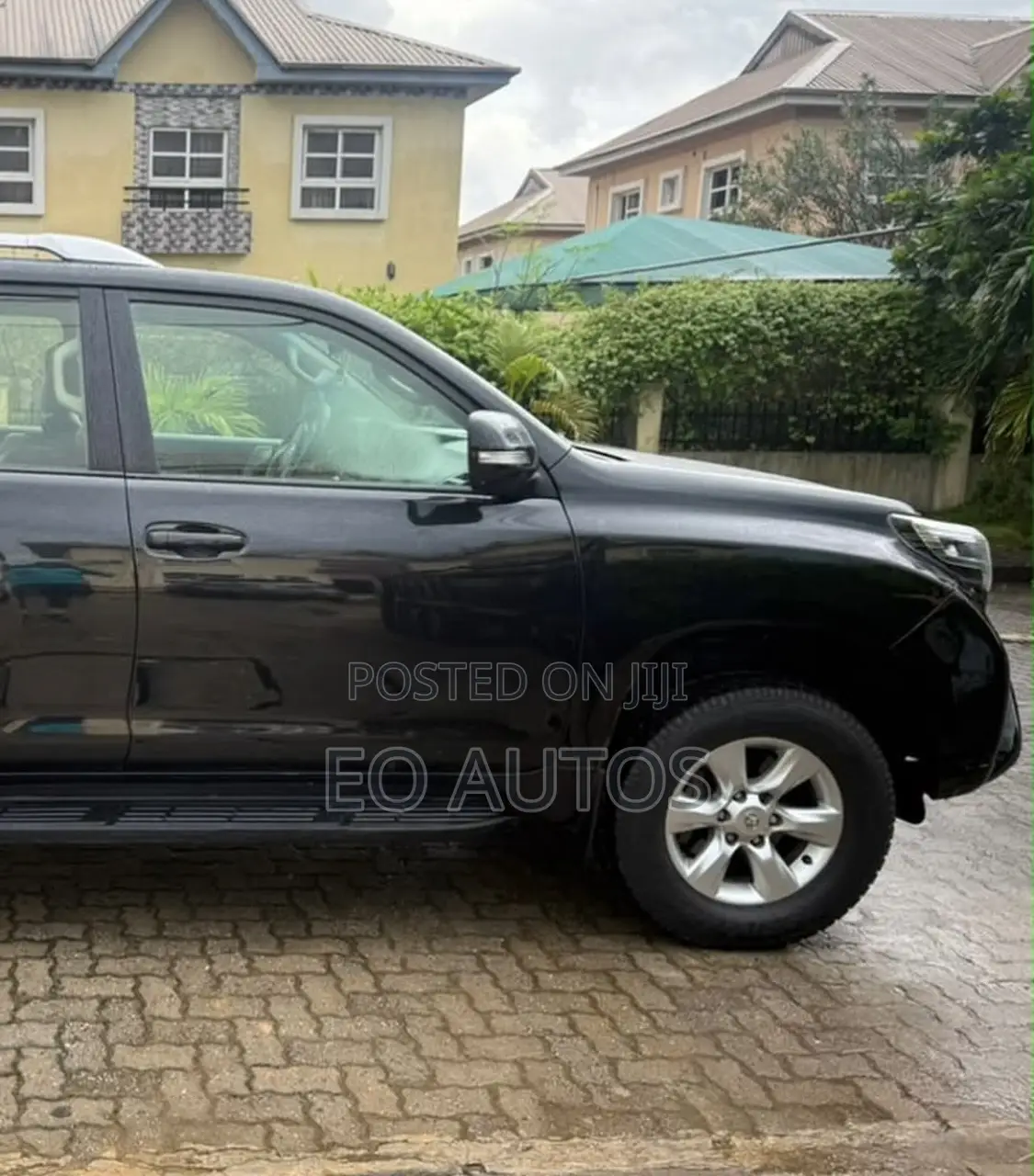 Toyota Land Cruiser Prado 4.0 Petrol TX-L 2012 Black