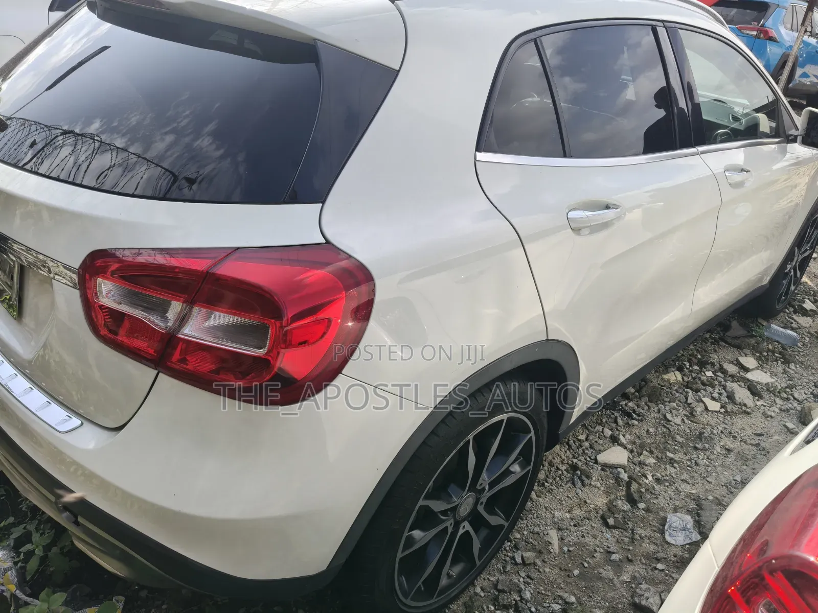 Mercedes-Benz GLA 250 2015 Off white