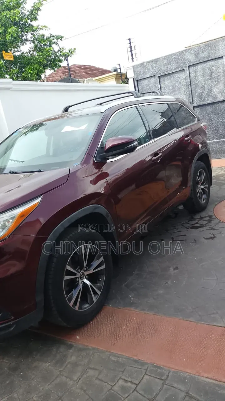 Toyota Highlander 2016 Red