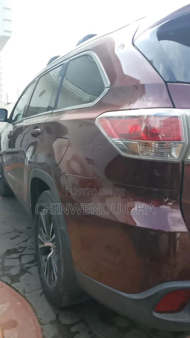Toyota Highlander 2016 Red