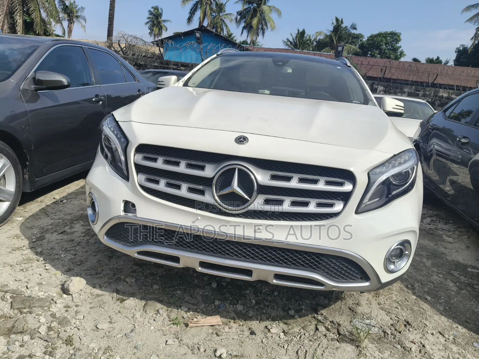 Mercedes-Benz GLA 250 2018 Off white